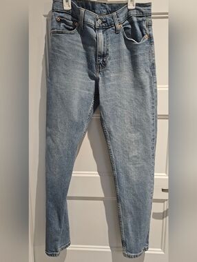 Levi's Light Blue Straight Leg Women's Jeans